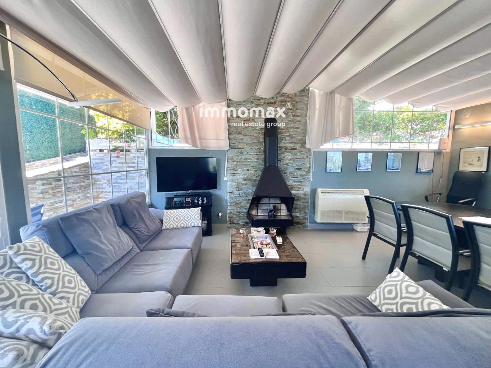 3 bedroom Villa for sale in Castelldefels with pool garage - € 1,300,000 (Ref: 9867808)