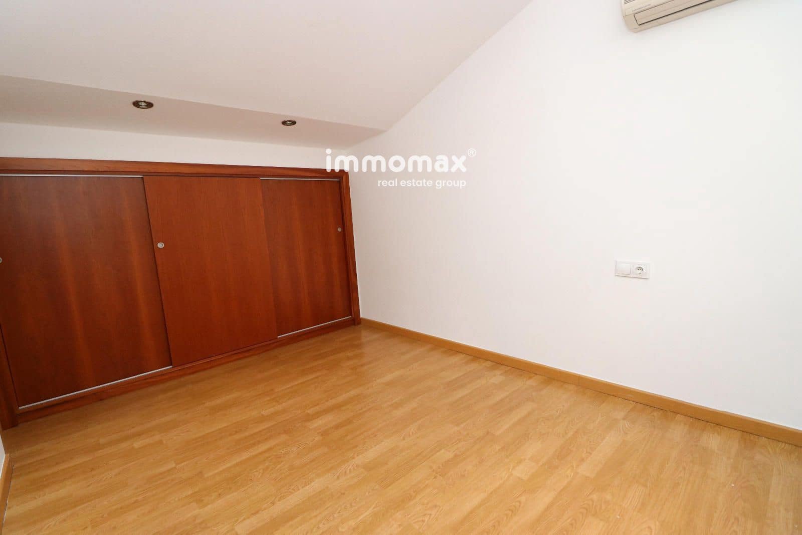 Ático de 3 habitaciones en Sant Celoni en venta - 240.000 € (Ref: 9875508)