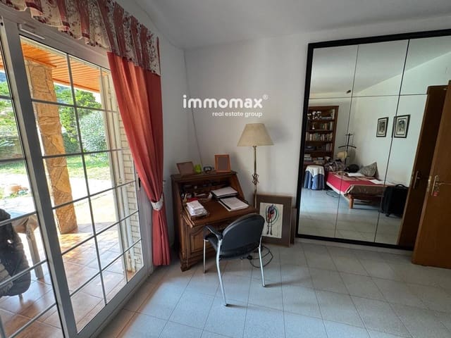 5 sovrum Villa till salu i Torrelles de Llobregat med pool garage - 805 000 € (Ref: 9889292)