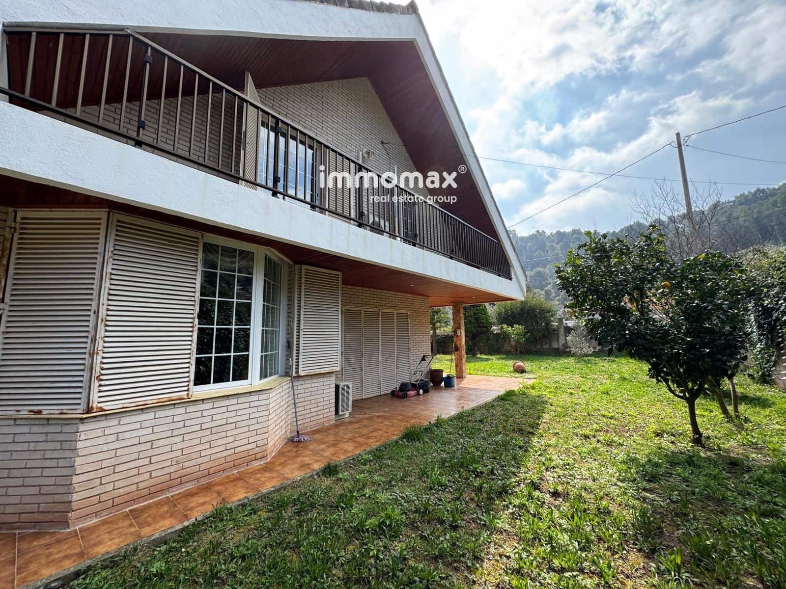 5 sovrum Villa till salu i Torrelles de Llobregat med pool garage - 805 000 € (Ref: 9889292)