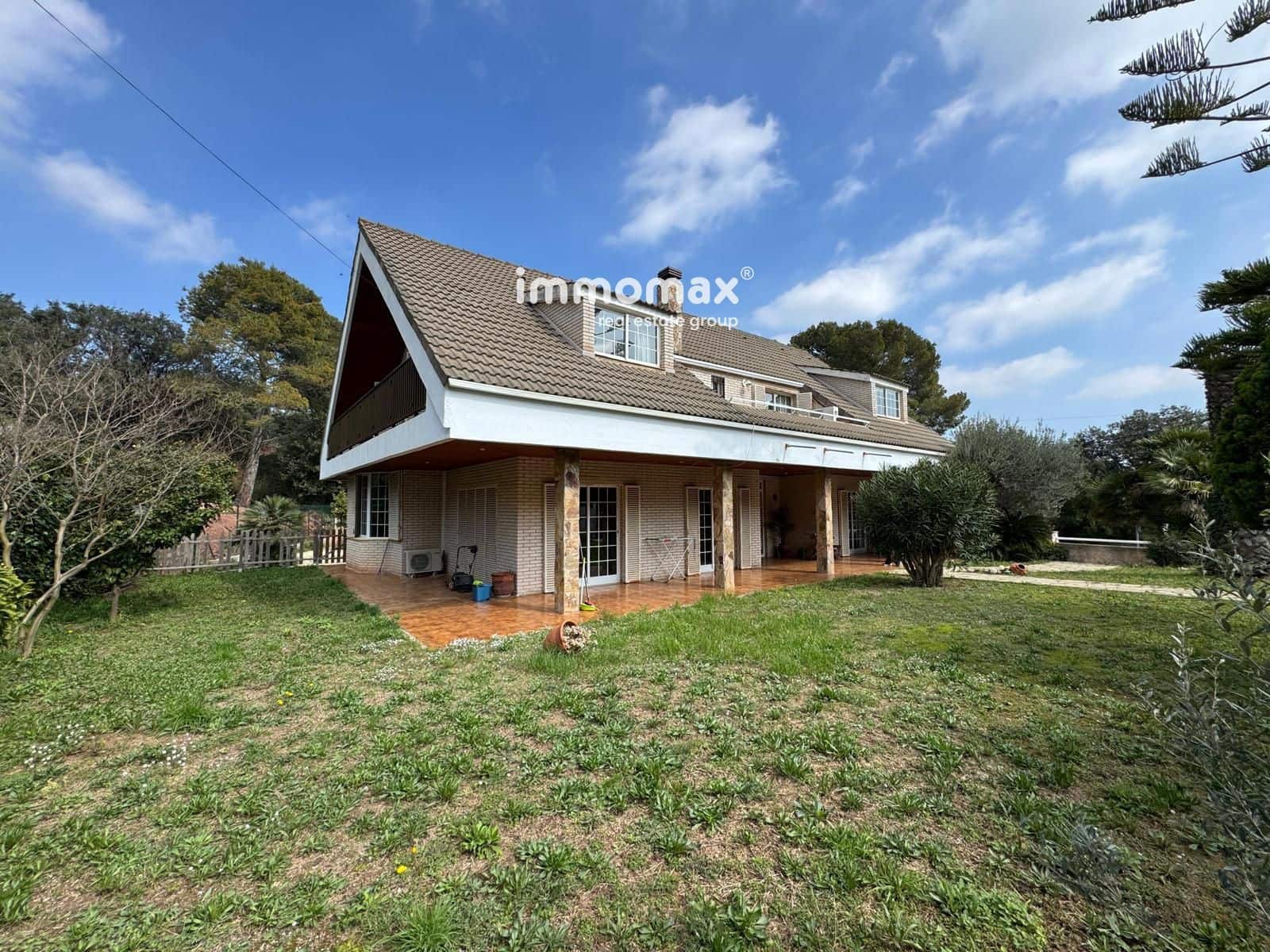 5 sovrum Villa till salu i Torrelles de Llobregat med pool garage - 805 000 € (Ref: 9889292)