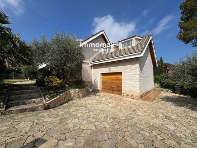 5 sovrum Villa till salu i Torrelles de Llobregat med pool garage - 805 000 € (Ref: 9889292)