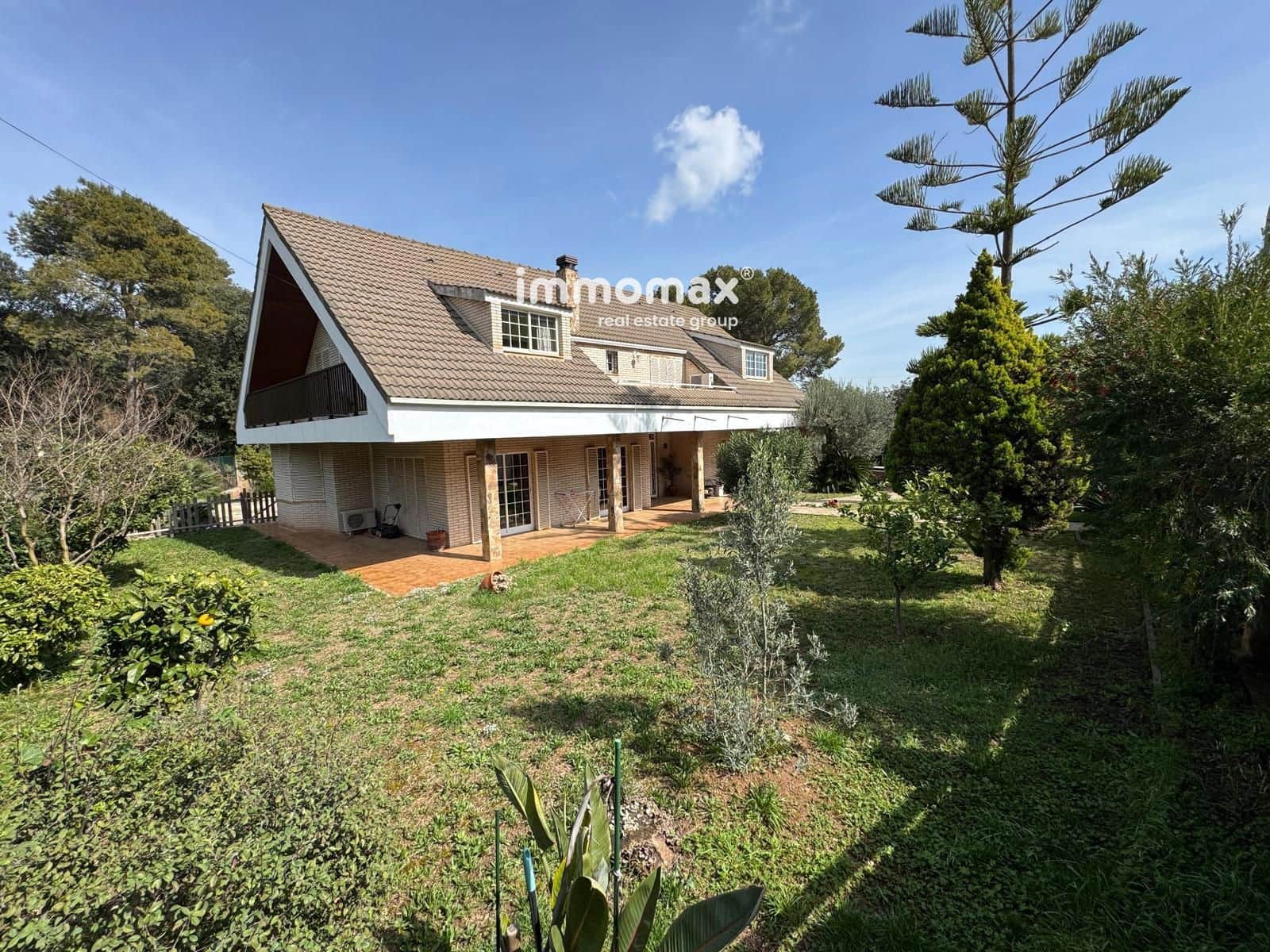5 sovrum Villa till salu i Torrelles de Llobregat med pool garage - 805 000 € (Ref: 9889292)
