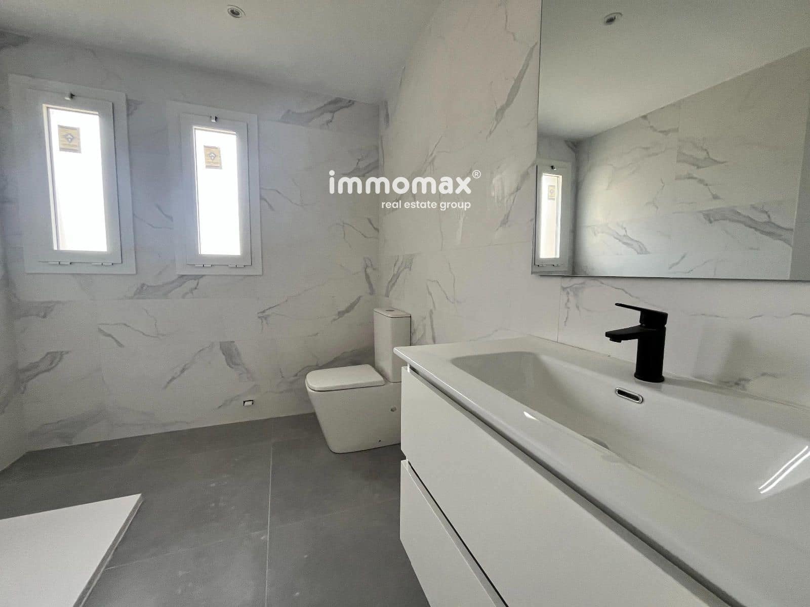 4 camera da letto Villa in vendita in Cubelles con garage - 390.000 € (Rif: 9897282)