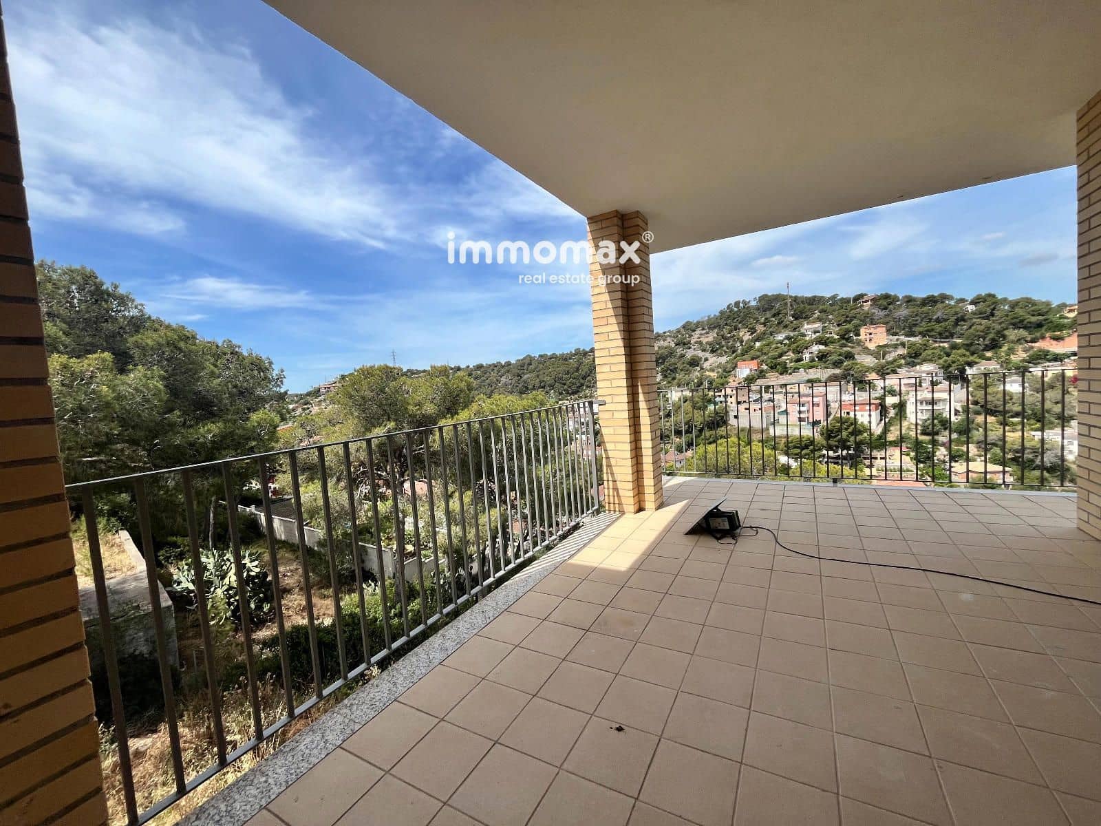 4 camera da letto Villa in vendita in Cubelles con garage - 390.000 € (Rif: 9897282)