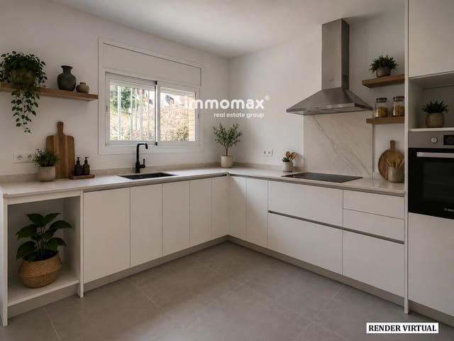 Chalet de 4 habitaciones en Cubelles en venta con garaje - 390.000 € (Ref: 9897282)