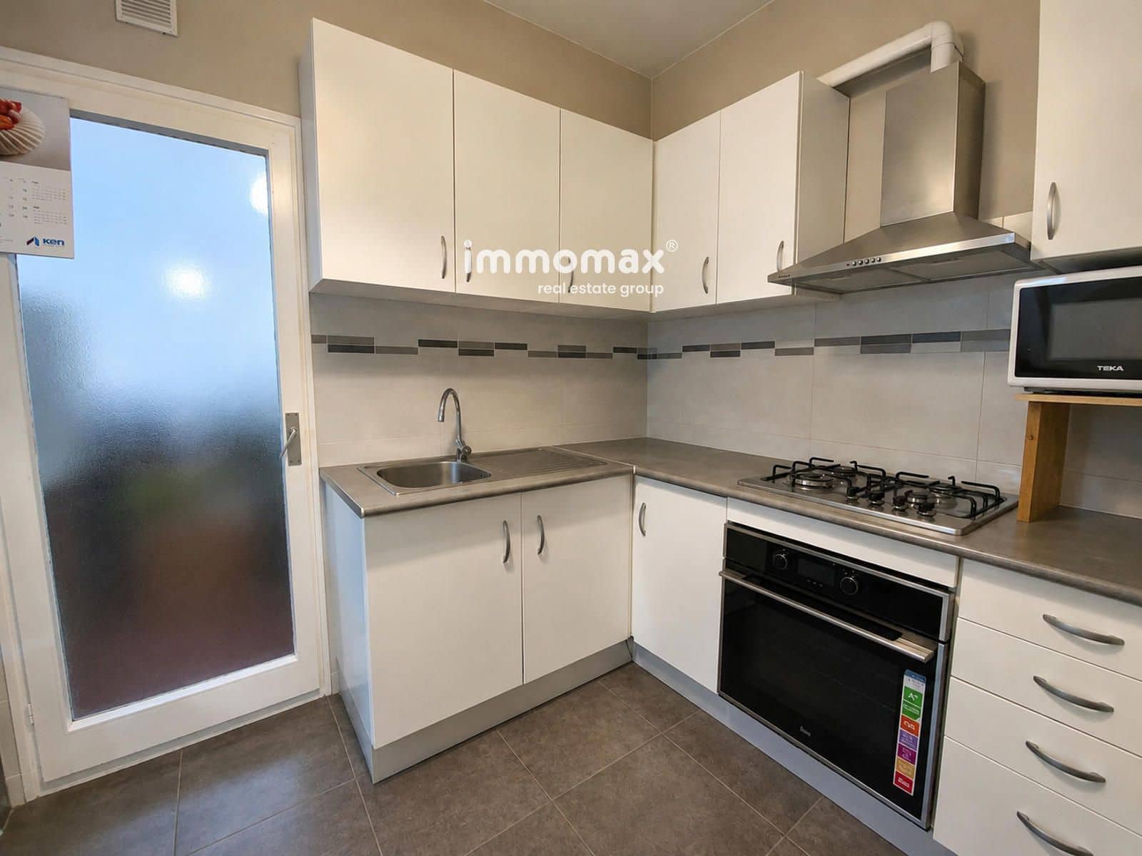 3 slaapkamer Flat te koop in Castelldefels met garage - € 345.000 (Ref: 9919002)