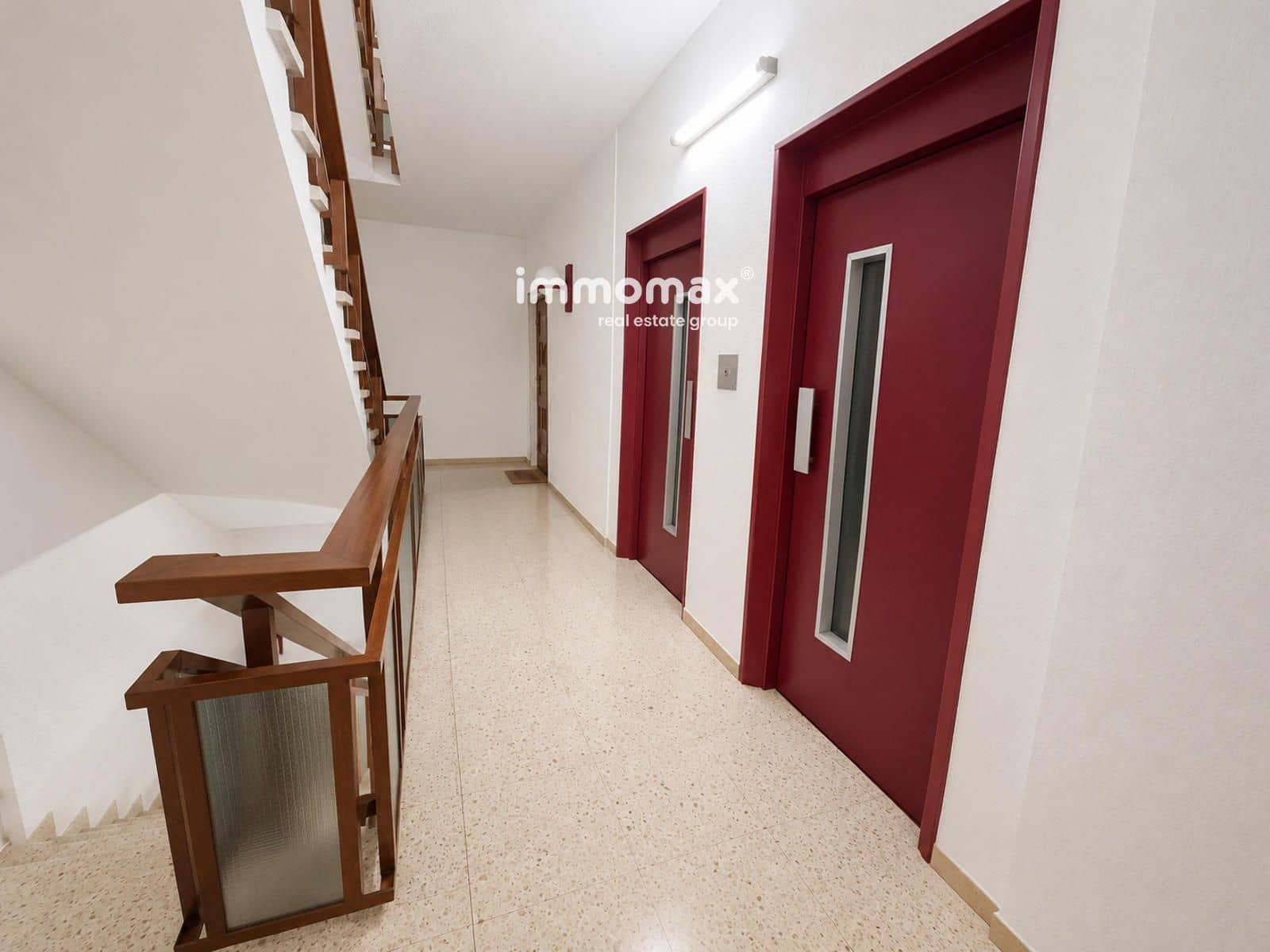 3 slaapkamer Flat te koop in Castelldefels met garage - € 345.000 (Ref: 9919002)