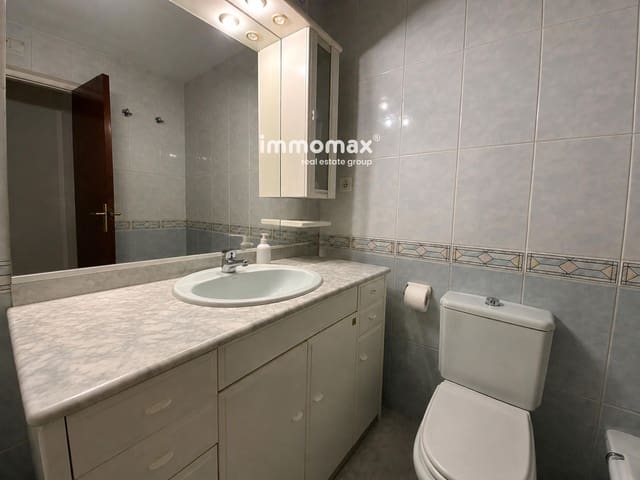 3 slaapkamer Flat te koop in Castelldefels met garage - € 345.000 (Ref: 9919002)