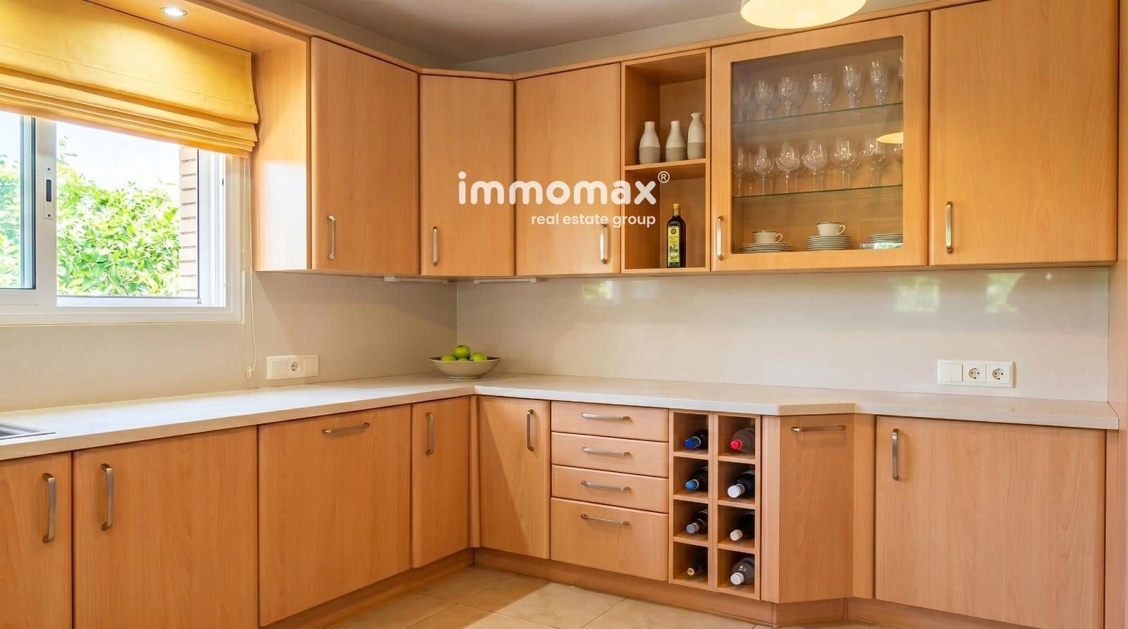 4 bedroom Villa for sale in Sabadell with garage - € 800,000 (Ref: 9919332)