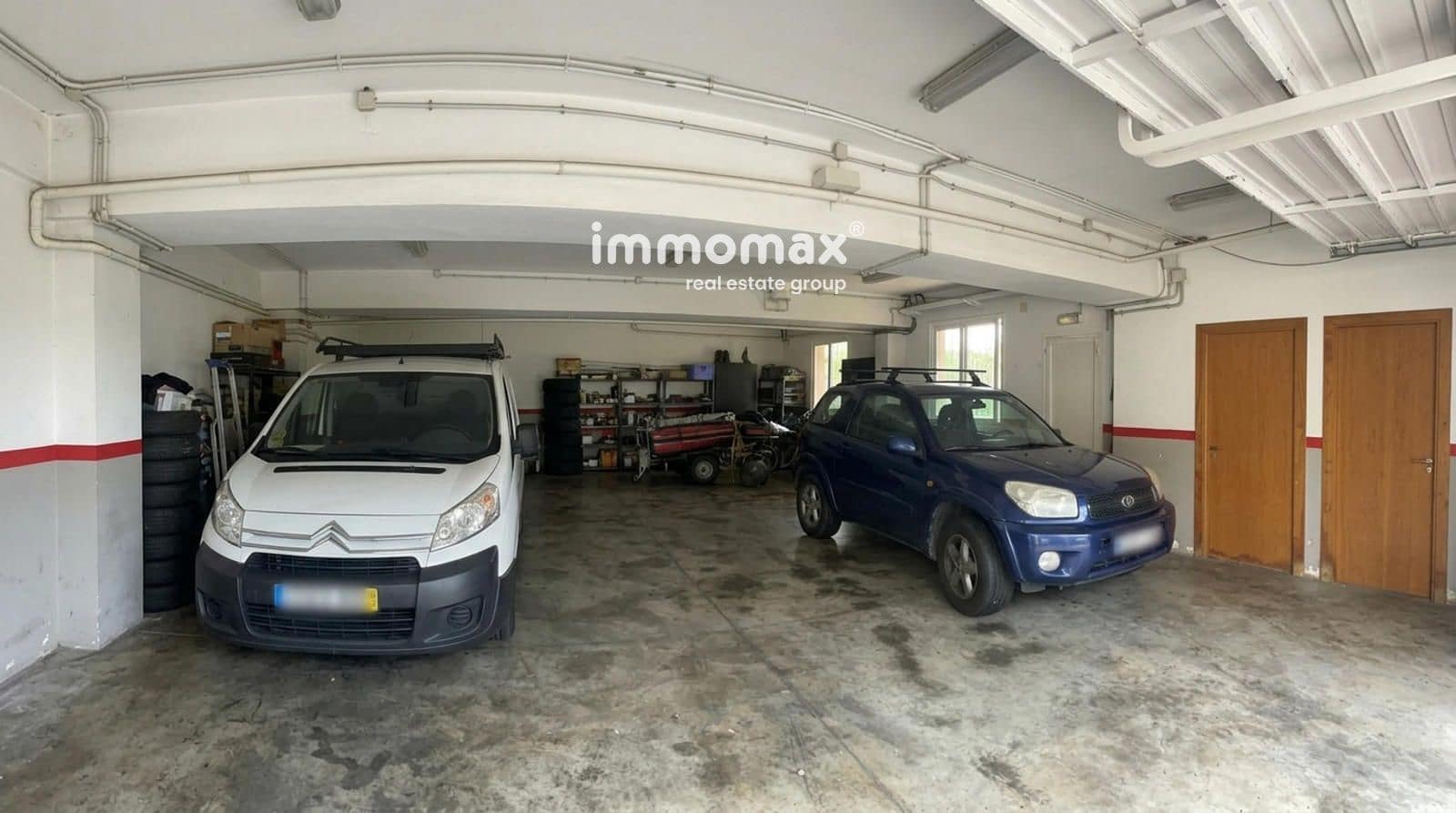 4 bedroom Villa for sale in Sabadell with garage - € 800,000 (Ref: 9919332)