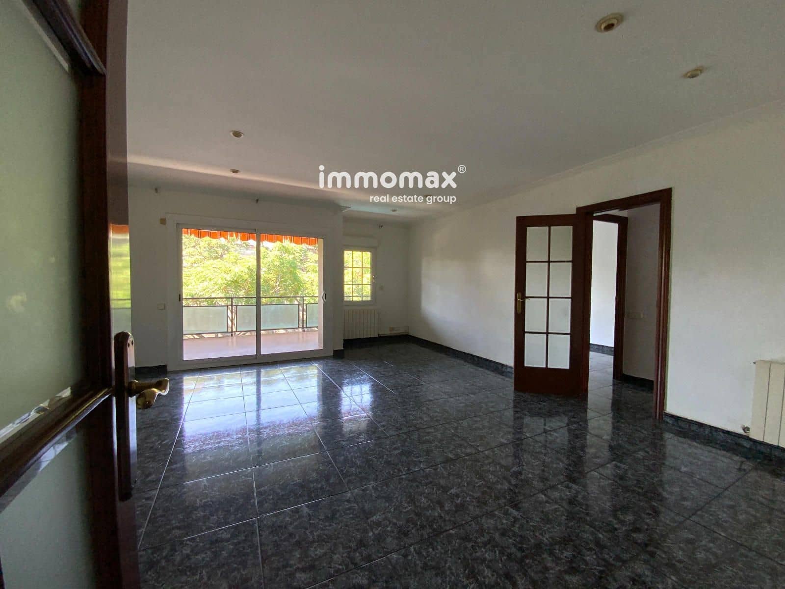 2 slaapkamer Flat te koop in Castelldefels met zwembad garage - € 415.000 (Ref: 9921177)