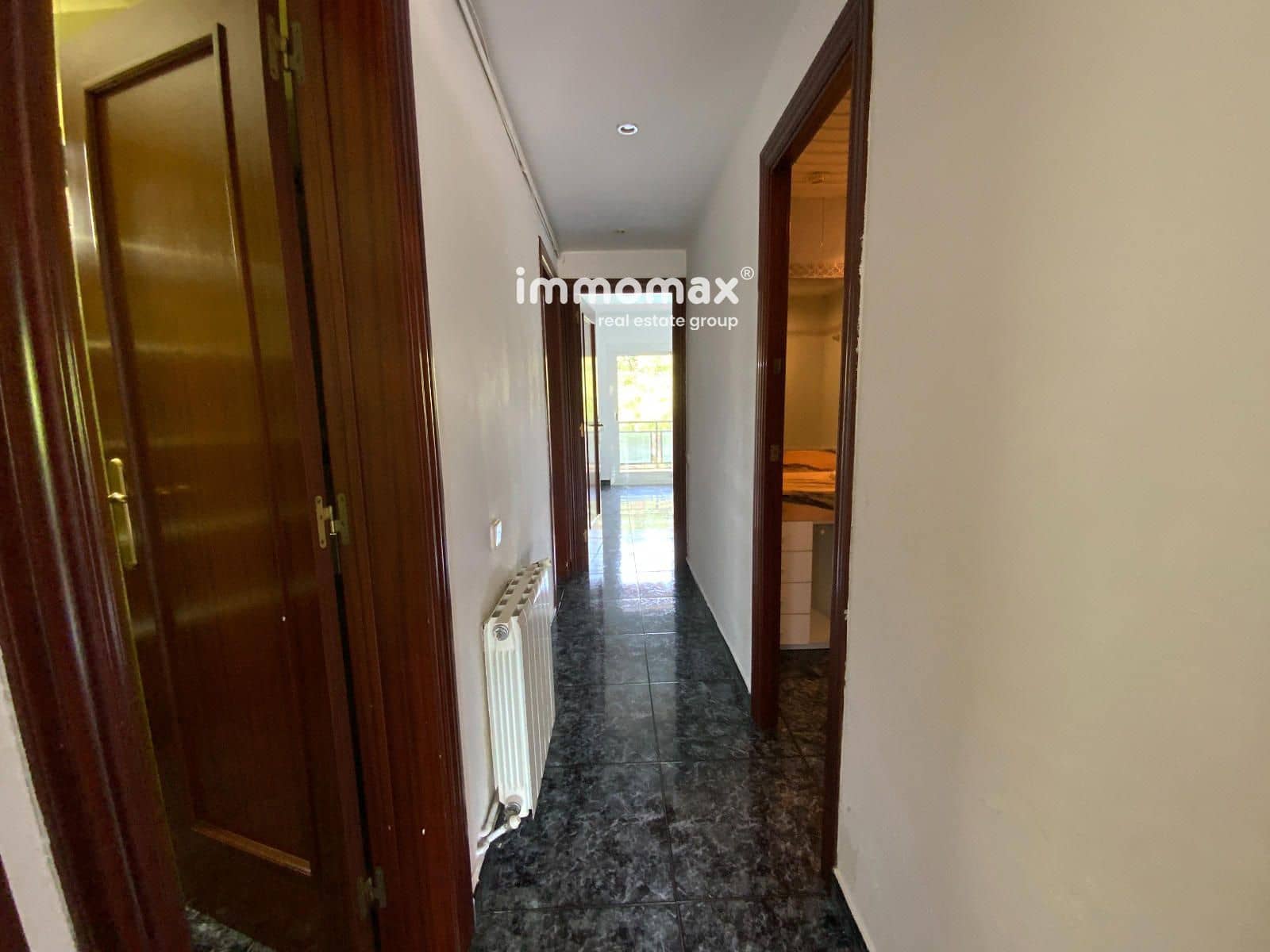2 slaapkamer Flat te koop in Castelldefels met zwembad garage - € 415.000 (Ref: 9921177)