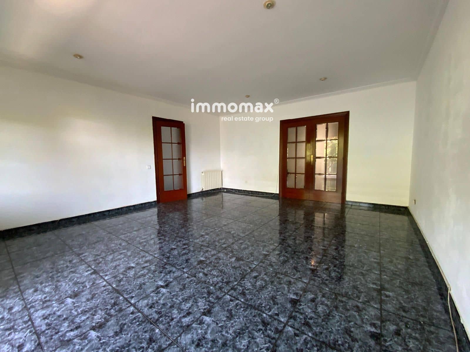 2 slaapkamer Flat te koop in Castelldefels met zwembad garage - € 415.000 (Ref: 9921177)
