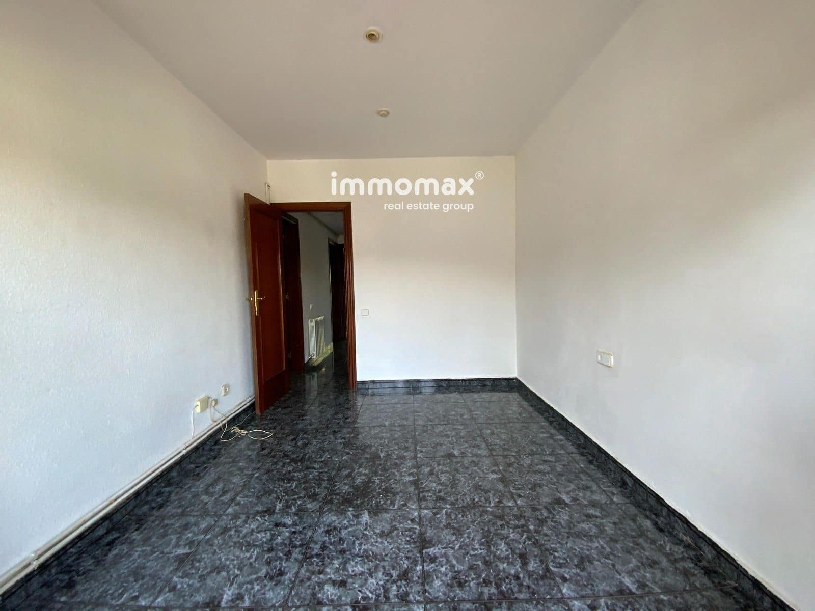 2 slaapkamer Flat te koop in Castelldefels met zwembad garage - € 415.000 (Ref: 9921177)