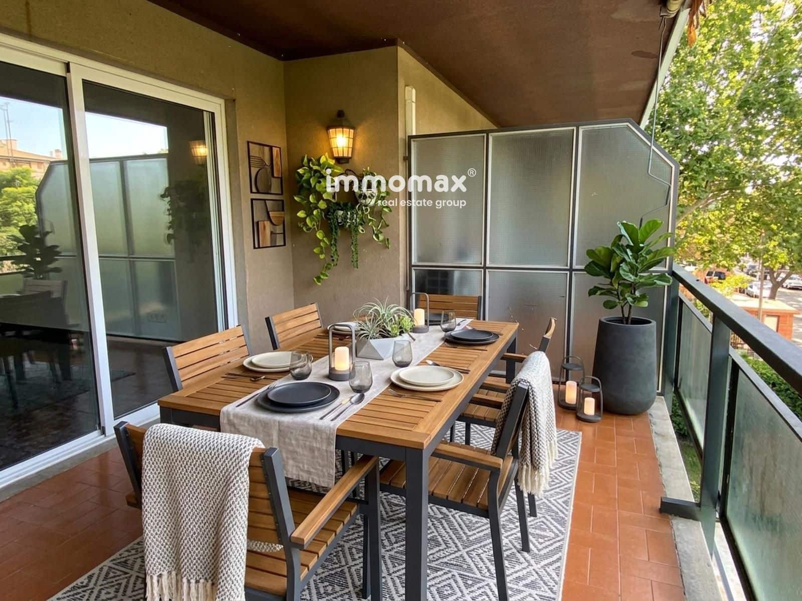 2 bedroom Flat for sale in Castelldefels with pool garage - € 415,000 (Ref: 9921177)