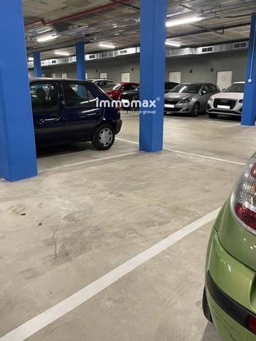 Garagem para venda em Vilanova i la Geltrú - 22 000 € (Ref: 9928545)