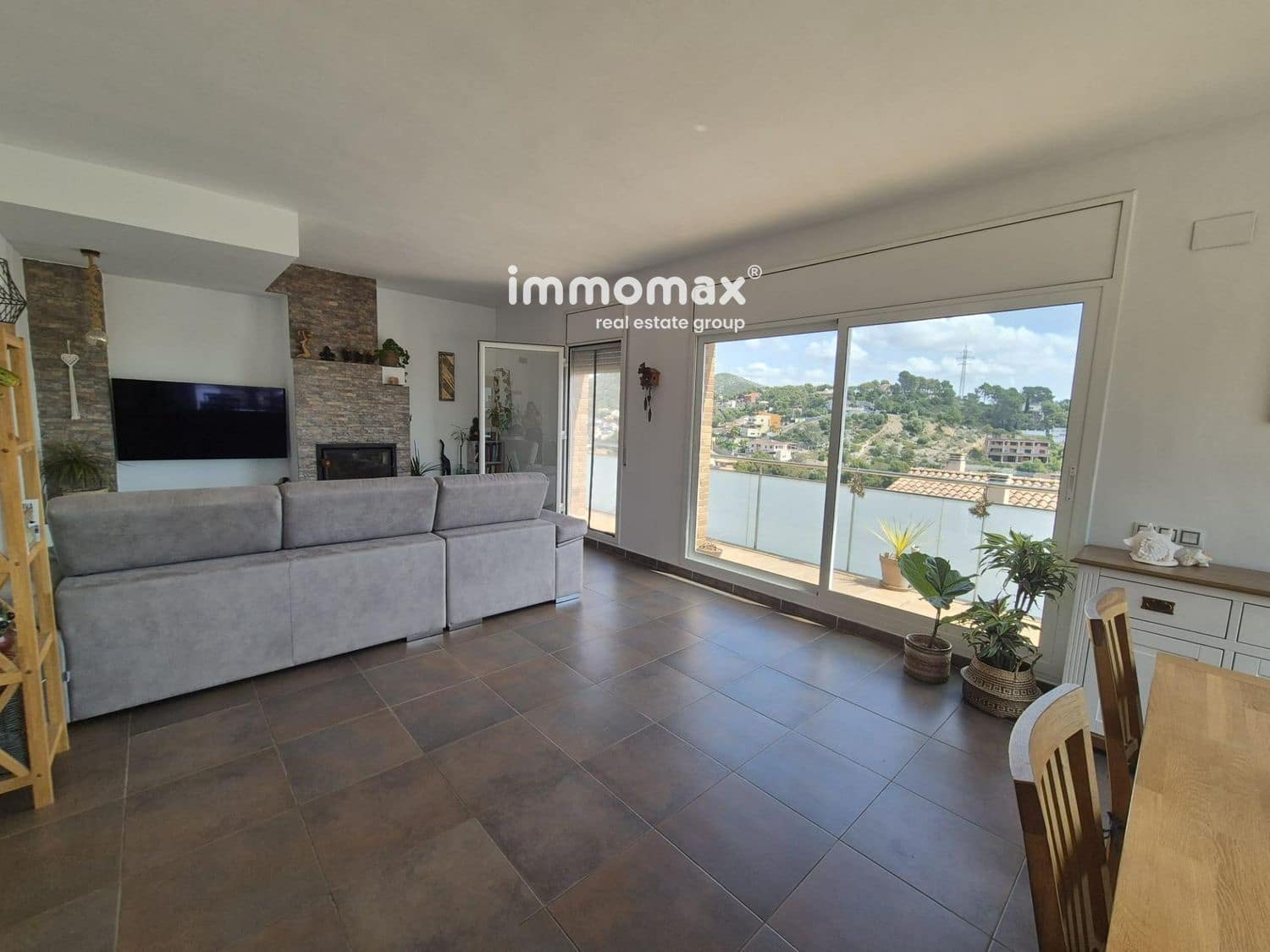 4 soveværelse Villa til salg i Cubelles med swimmingpool garage - € 399.990 (Ref: 9934995)