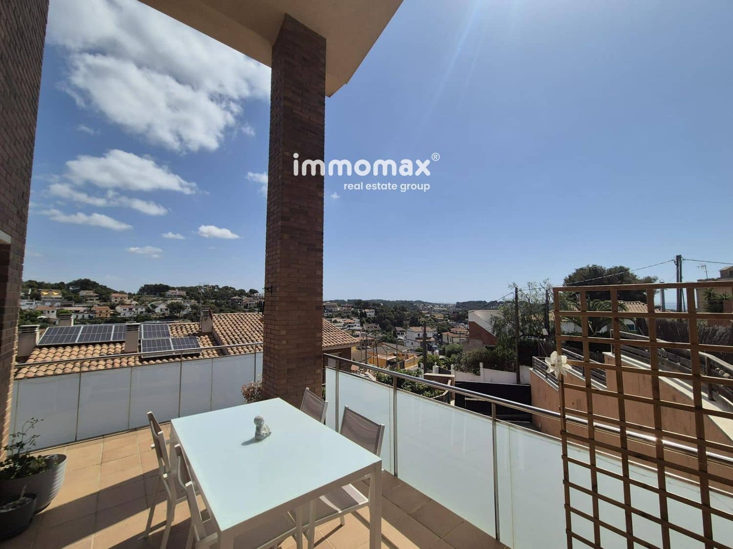 4 soveværelse Villa til salg i Cubelles med swimmingpool garage - € 399.990 (Ref: 9934995)