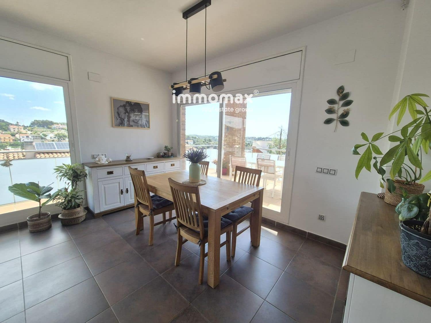 4 soveværelse Villa til salg i Cubelles med swimmingpool garage - € 399.990 (Ref: 9934995)