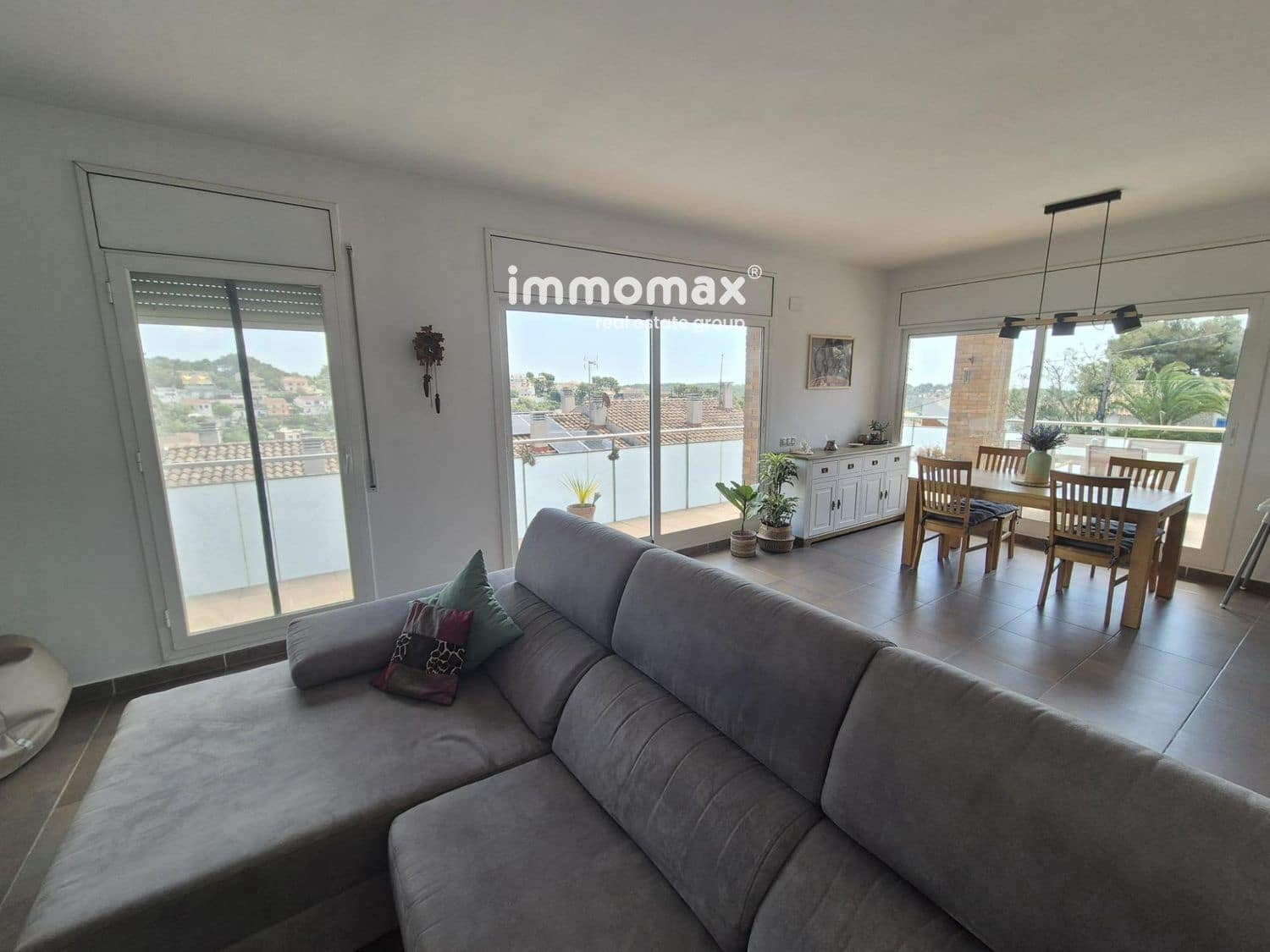 4 soveværelse Villa til salg i Cubelles med swimmingpool garage - € 399.990 (Ref: 9934995)