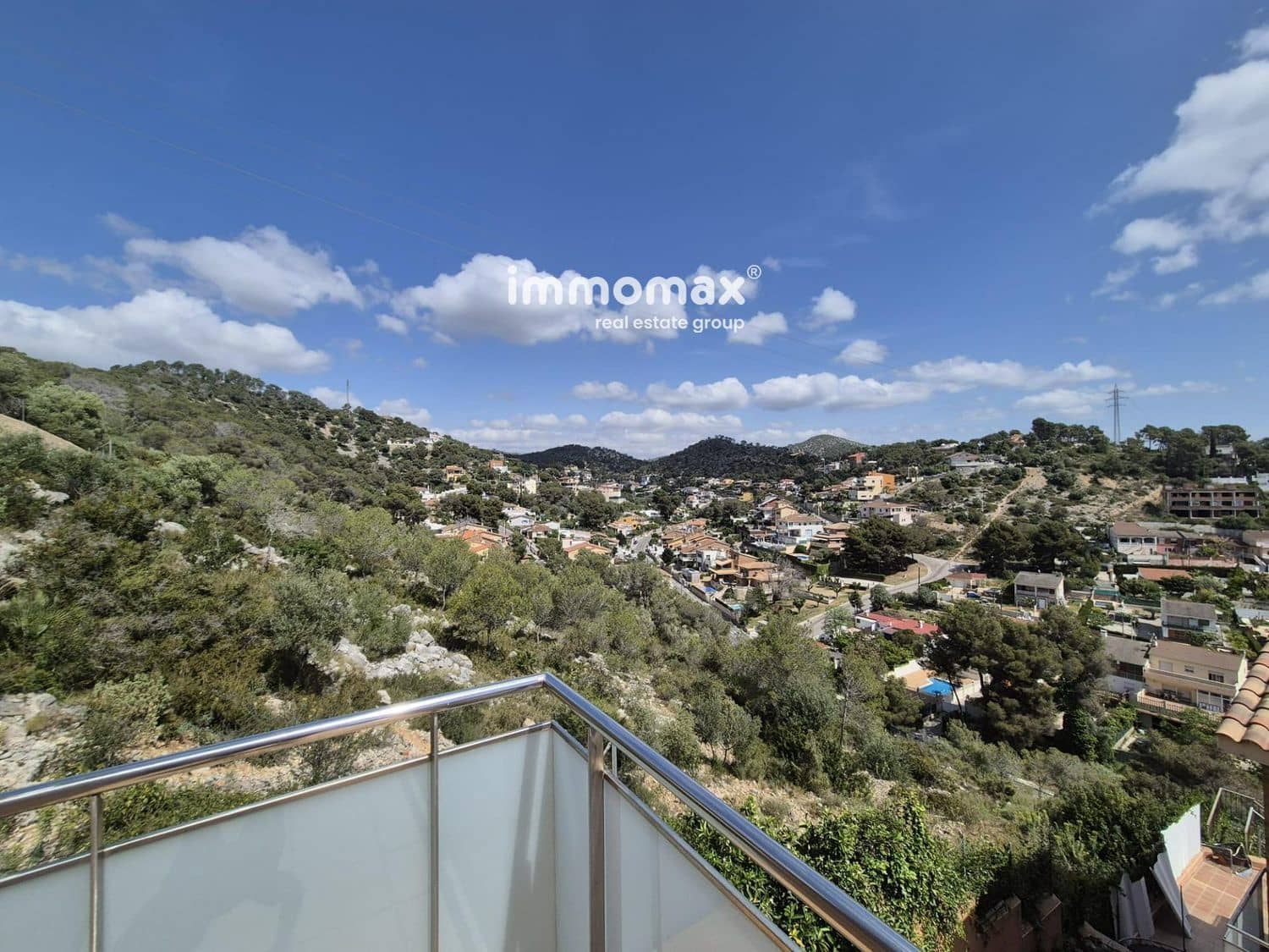 4 soveværelse Villa til salg i Cubelles med swimmingpool garage - € 399.990 (Ref: 9934995)