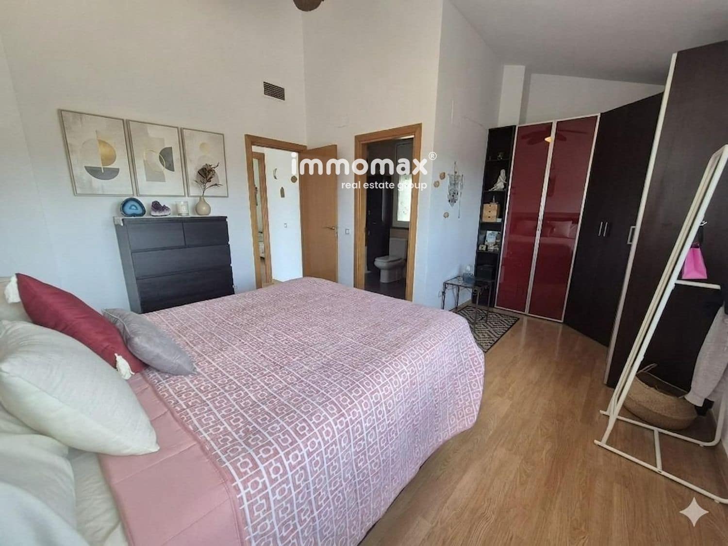 4 soveværelse Villa til salg i Cubelles med swimmingpool garage - € 399.990 (Ref: 9934995)