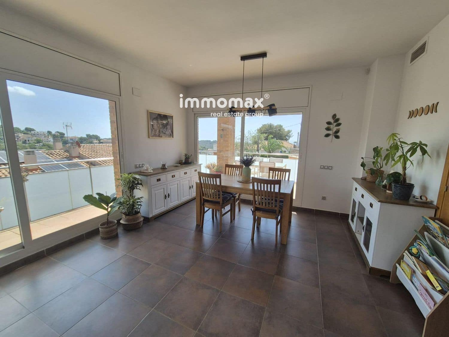4 soveværelse Villa til salg i Cubelles med swimmingpool garage - € 399.990 (Ref: 9934995)