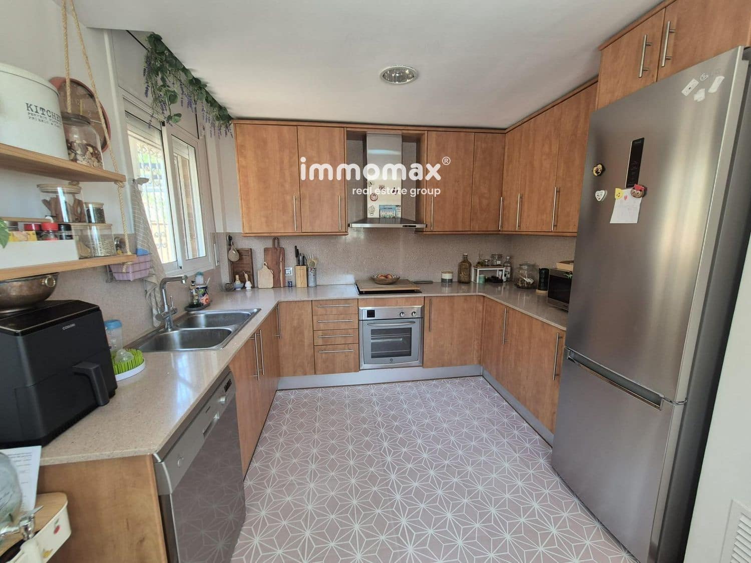4 soveværelse Villa til salg i Cubelles med swimmingpool garage - € 399.990 (Ref: 9934995)