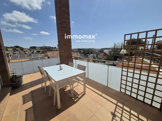 4 soveværelse Villa til salg i Cubelles med swimmingpool garage - € 399.990 (Ref: 9934995)