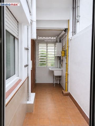 4 soveværelse Lejlighed til salg i Cornellà de Llobregat - € 359.500 (Ref: 9934996)