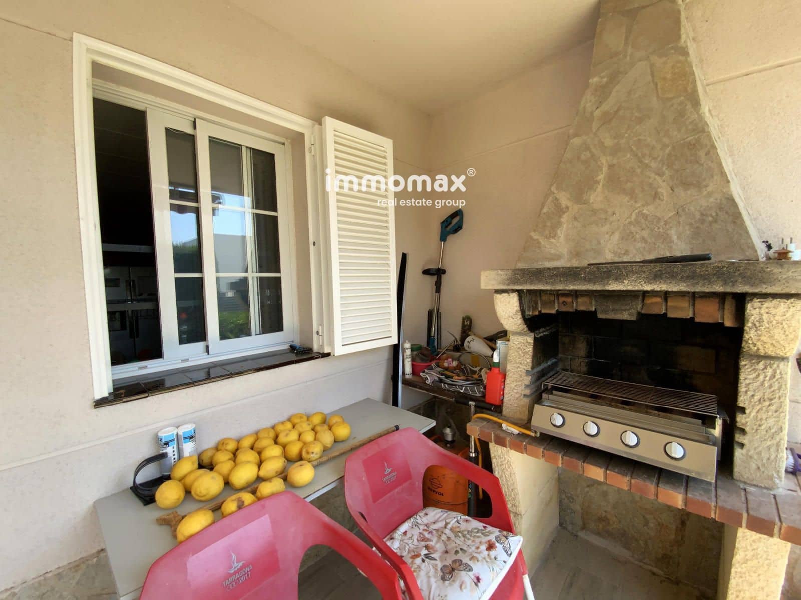 6 soverom Villa til salgs i Cubelles med svømmebasseng garasje - € 599 000 (Ref: 9938907)