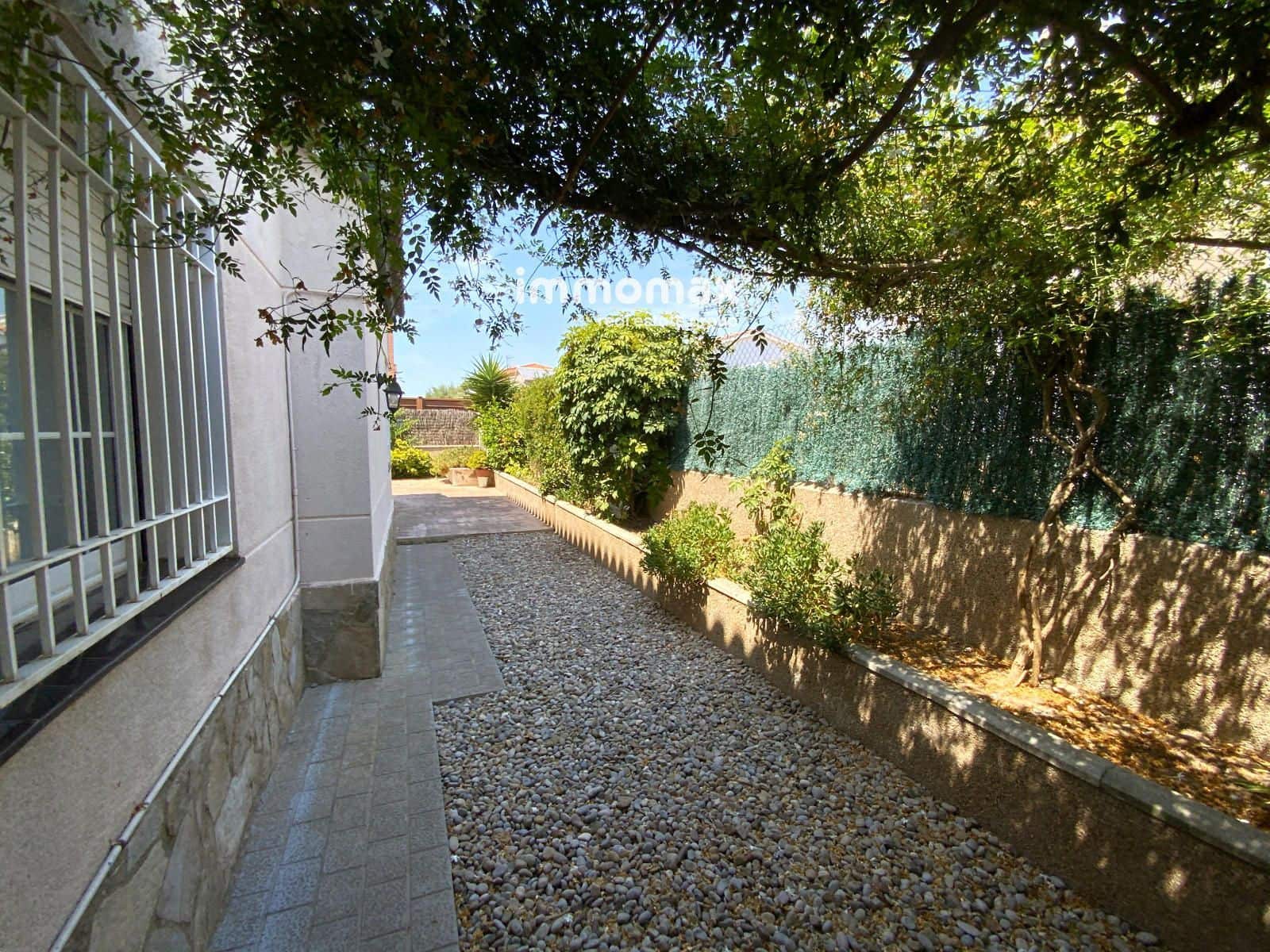 6 soverom Villa til salgs i Cubelles med svømmebasseng garasje - € 599 000 (Ref: 9938907)