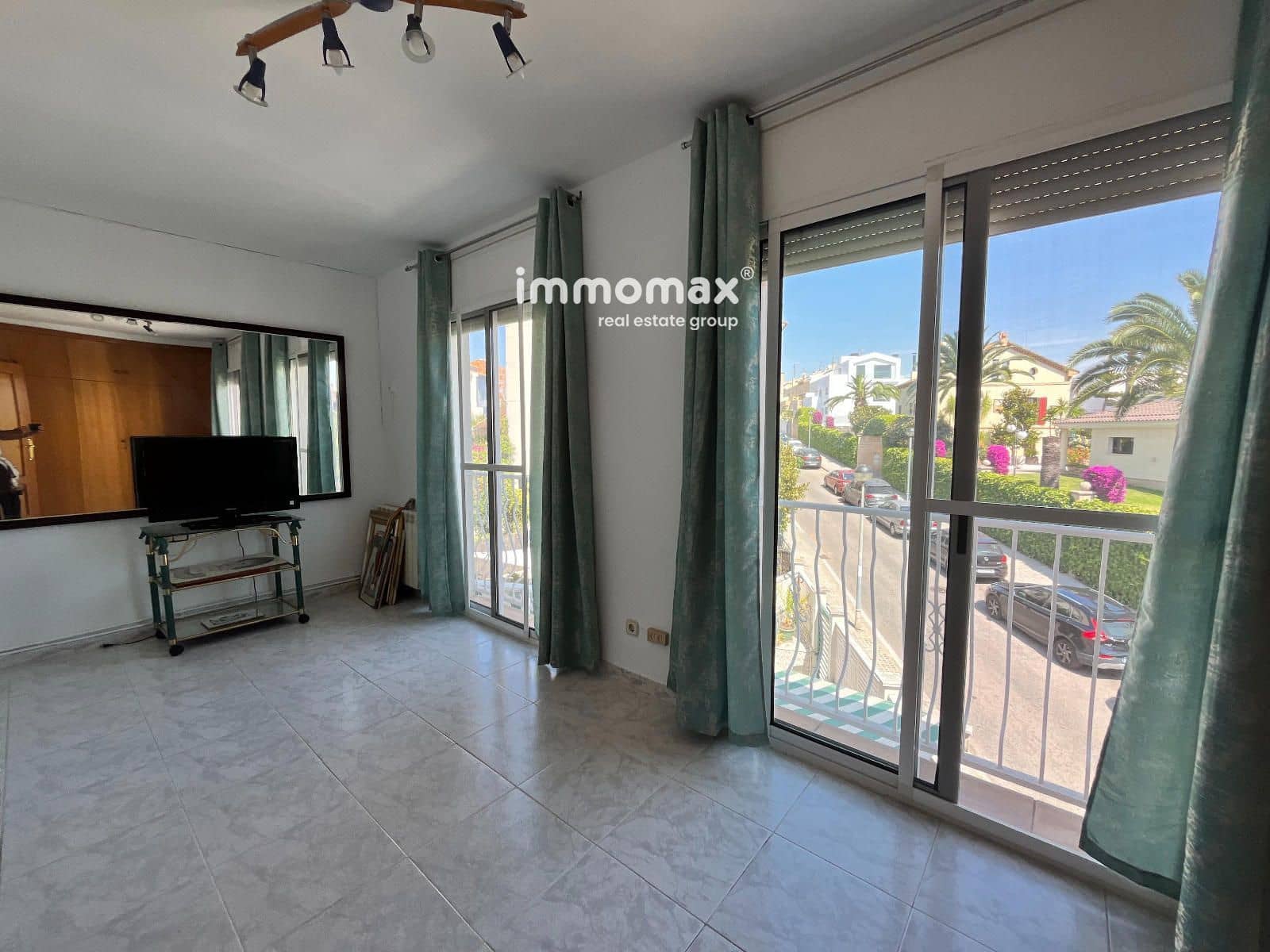 5 soveværelse Byhus til salg i Vilanova i la Geltru med garage - € 520.000 (Ref: 9941273)