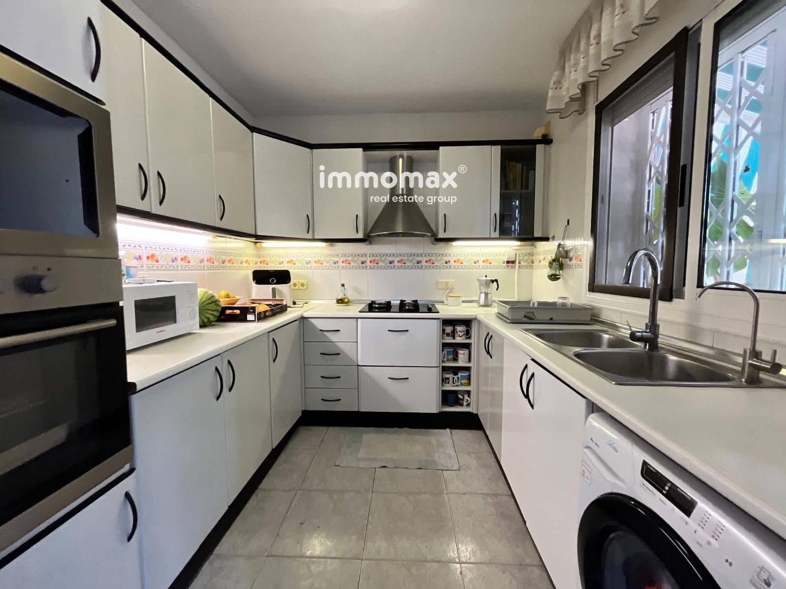 5 soveværelse Byhus til salg i Vilanova i la Geltru med garage - € 520.000 (Ref: 9941273)