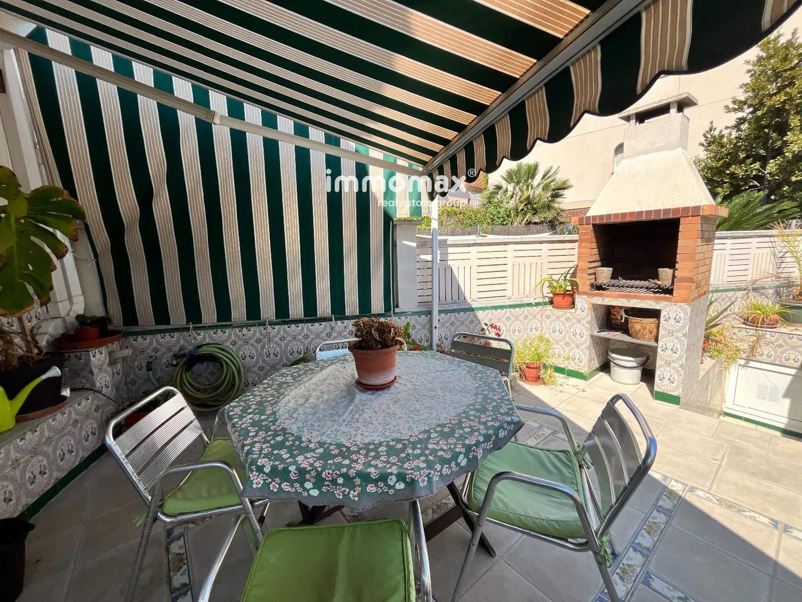 5 soveværelse Byhus til salg i Vilanova i la Geltru med garage - € 520.000 (Ref: 9941273)