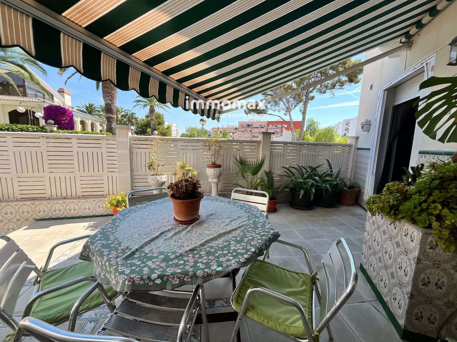 5 soveværelse Byhus til salg i Vilanova i la Geltru med garage - € 520.000 (Ref: 9941273)