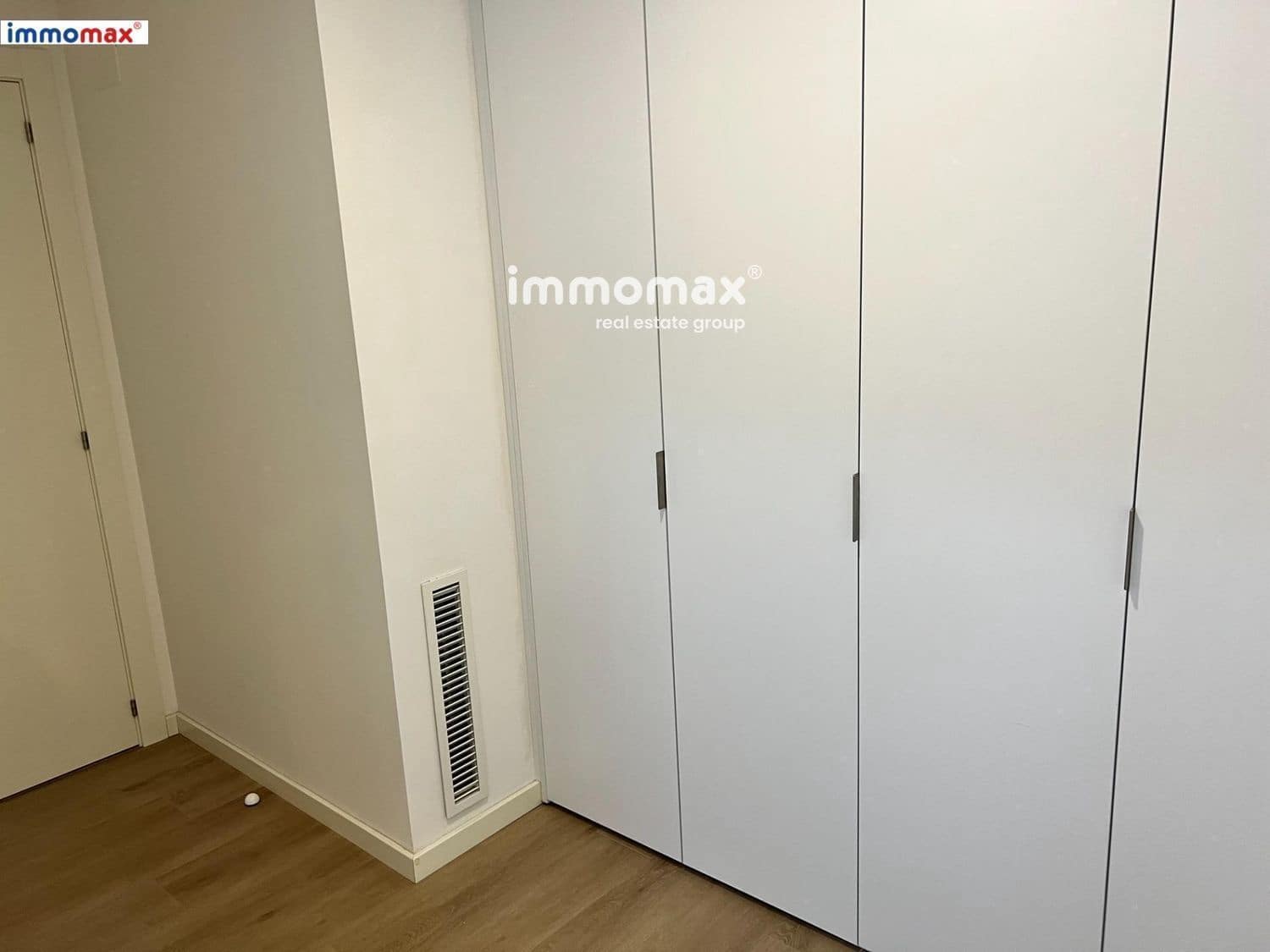3 soveværelse Lejlighed til salg i Sant Boi de Llobregat med garage - € 442.500 (Ref: 9944448)