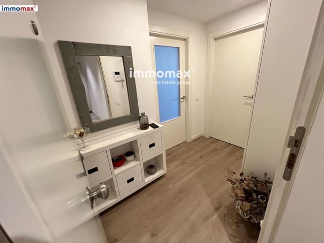 3 soveværelse Lejlighed til salg i Sant Boi de Llobregat med garage - € 442.500 (Ref: 9944448)