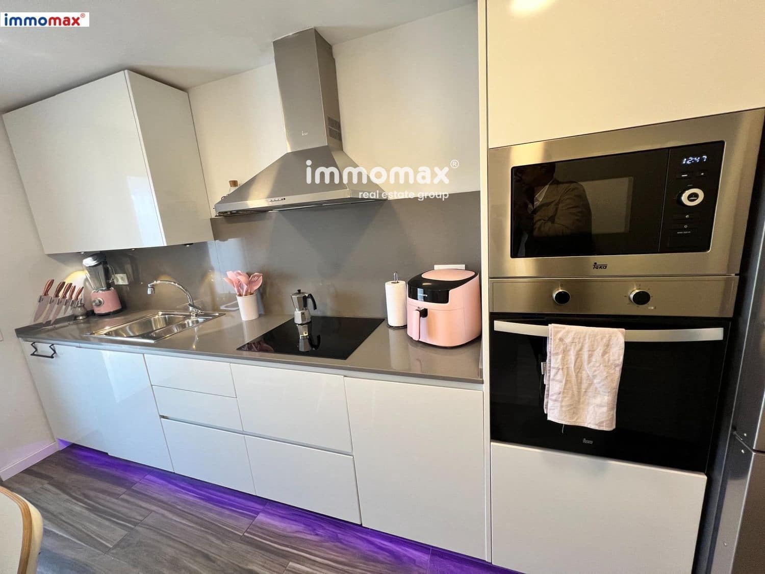 3 soveværelse Lejlighed til salg i Sant Boi de Llobregat med garage - € 442.500 (Ref: 9944448)