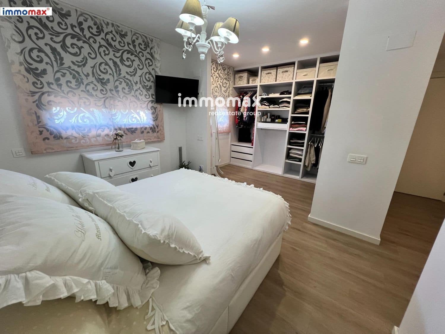 3 soveværelse Lejlighed til salg i Sant Boi de Llobregat med garage - € 442.500 (Ref: 9944448)