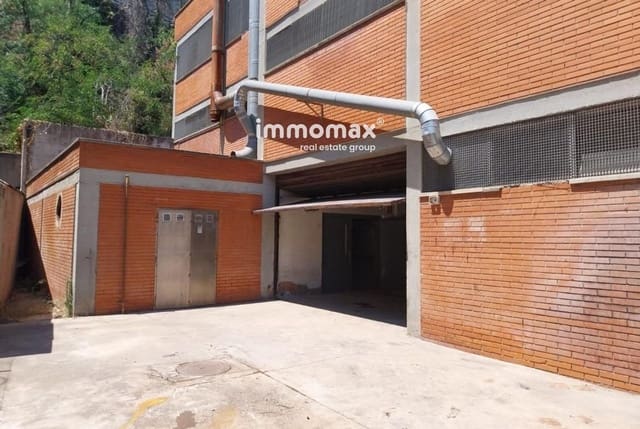 Commerciale da affittare in Granollers con garage - 5.000 € (Rif: 9950342)