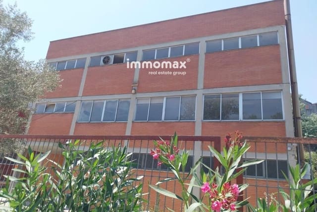 Kommersiell til salgs i Granollers - € 895 000 (Ref: 9950342)