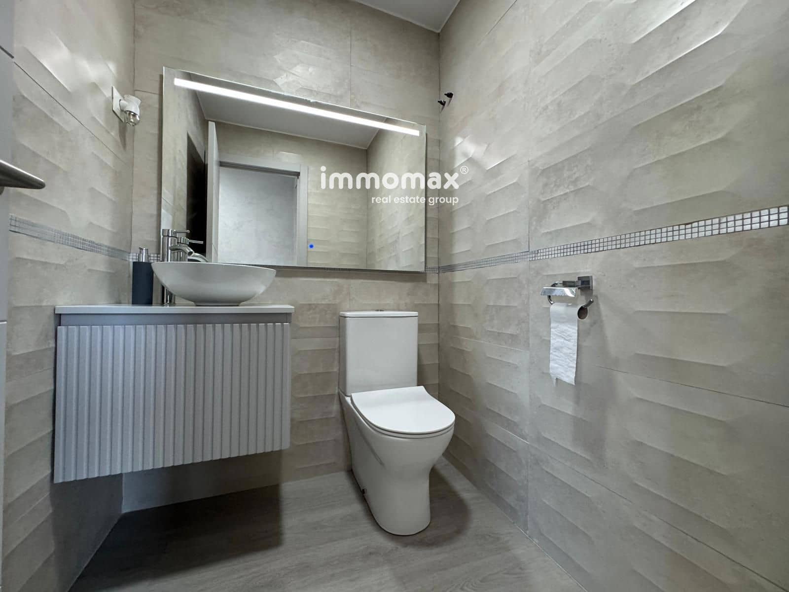 3 bedroom Villa for sale in Vallirana with garage - € 452,000 (Ref: 9950343)