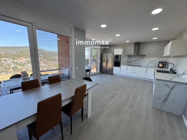 3 soveværelse Villa til salg i Vallirana med garage - € 452.000 (Ref: 9950343)