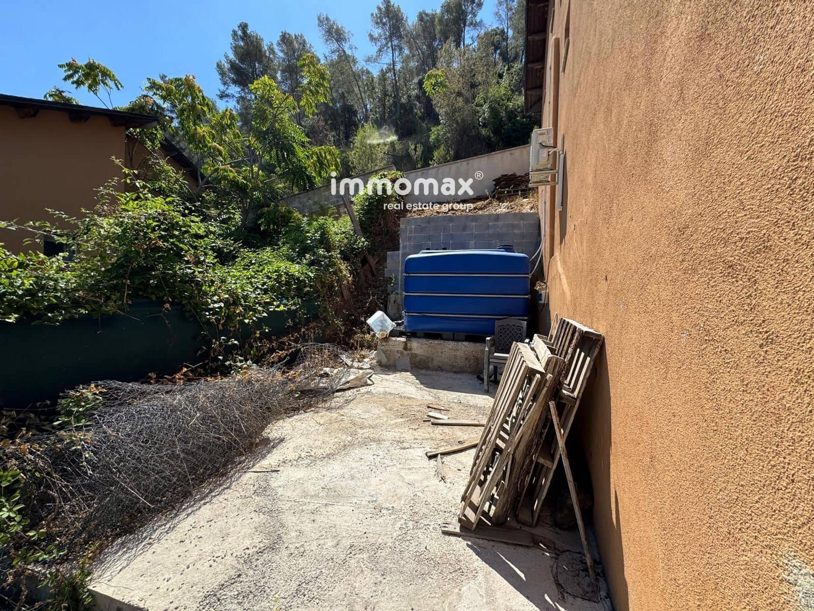 3 bedroom Villa for sale in Vallirana with garage - € 452,000 (Ref: 9950343)