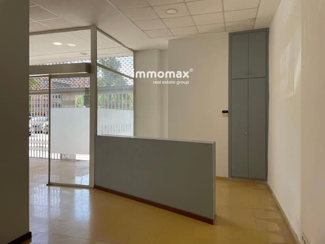 Commercieel te koop in Tortosa - € 350.000 (Ref: 9953065)