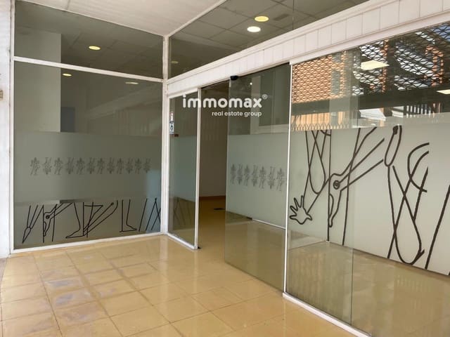Commercieel te koop in Tortosa - € 350.000 (Ref: 9953065)