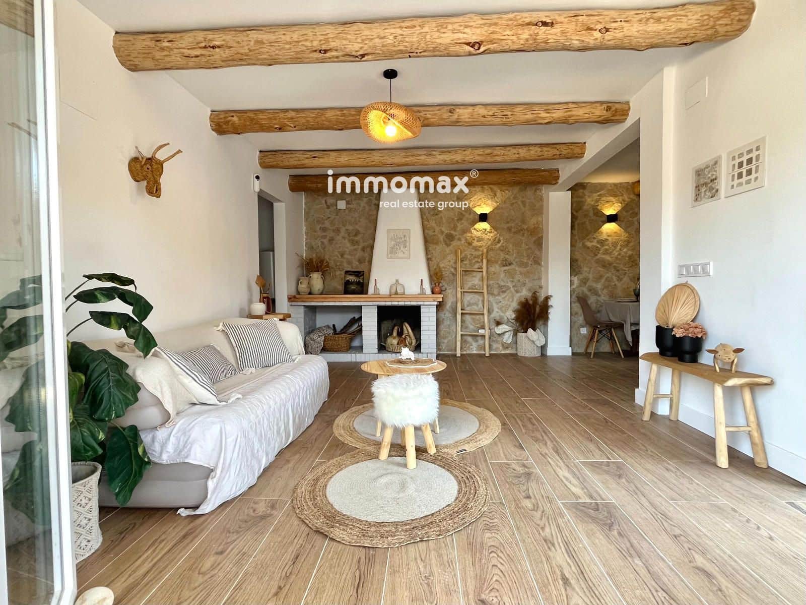 Chalet de 3 habitaciones en Vilanova i la Geltrú en venta con garaje - 357.000 € (Ref: 9956065)