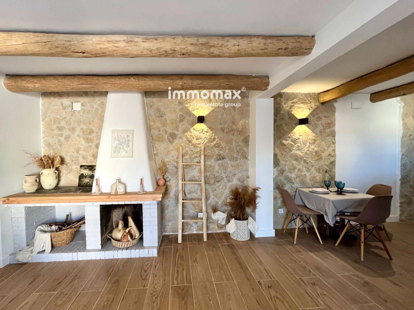 Chalet de 3 habitaciones en Vilanova i la Geltrú en venta con garaje - 357.000 € (Ref: 9956065)